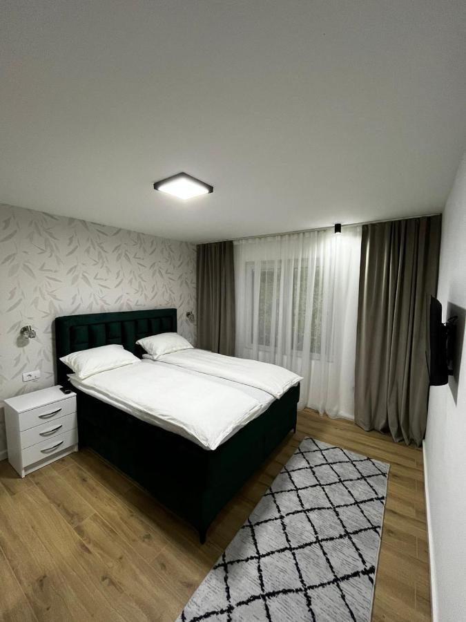Apartman Kosuta Lux Garden Тьентиште Экстерьер фото