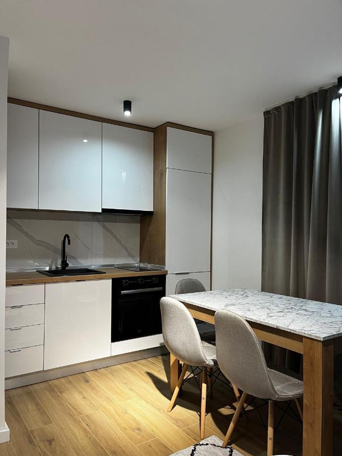 Apartman Kosuta Lux Garden Тьентиште Экстерьер фото