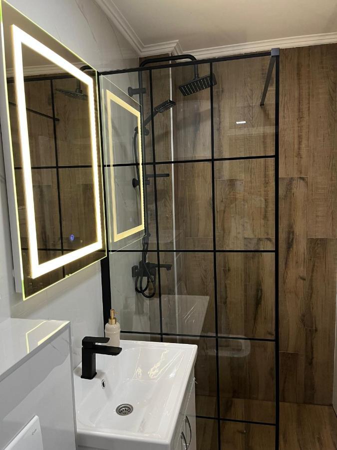 Apartman Kosuta Lux Garden Тьентиште Экстерьер фото