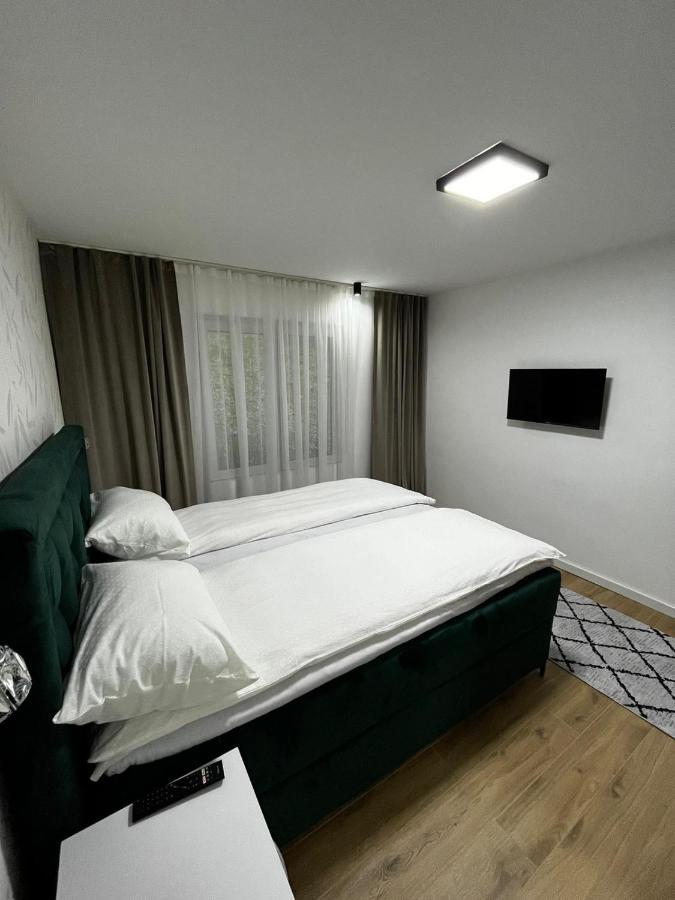 Apartman Kosuta Lux Garden Тьентиште Экстерьер фото