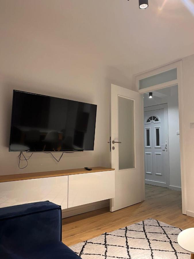 Apartman Kosuta Lux Garden Тьентиште Экстерьер фото